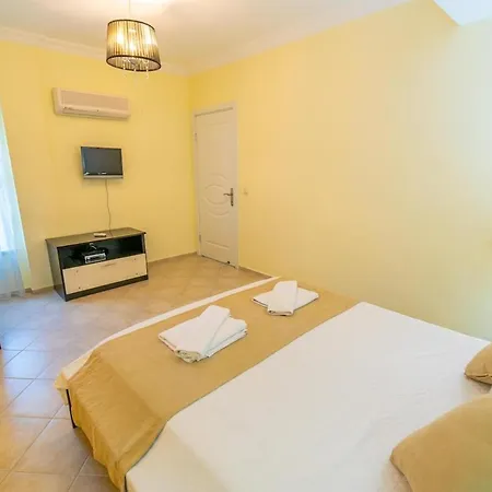Вилла Beachfront , Private Starfish 8 Фетхие