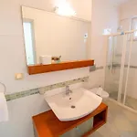 Beachfront , Private Starfish 8 Villa *